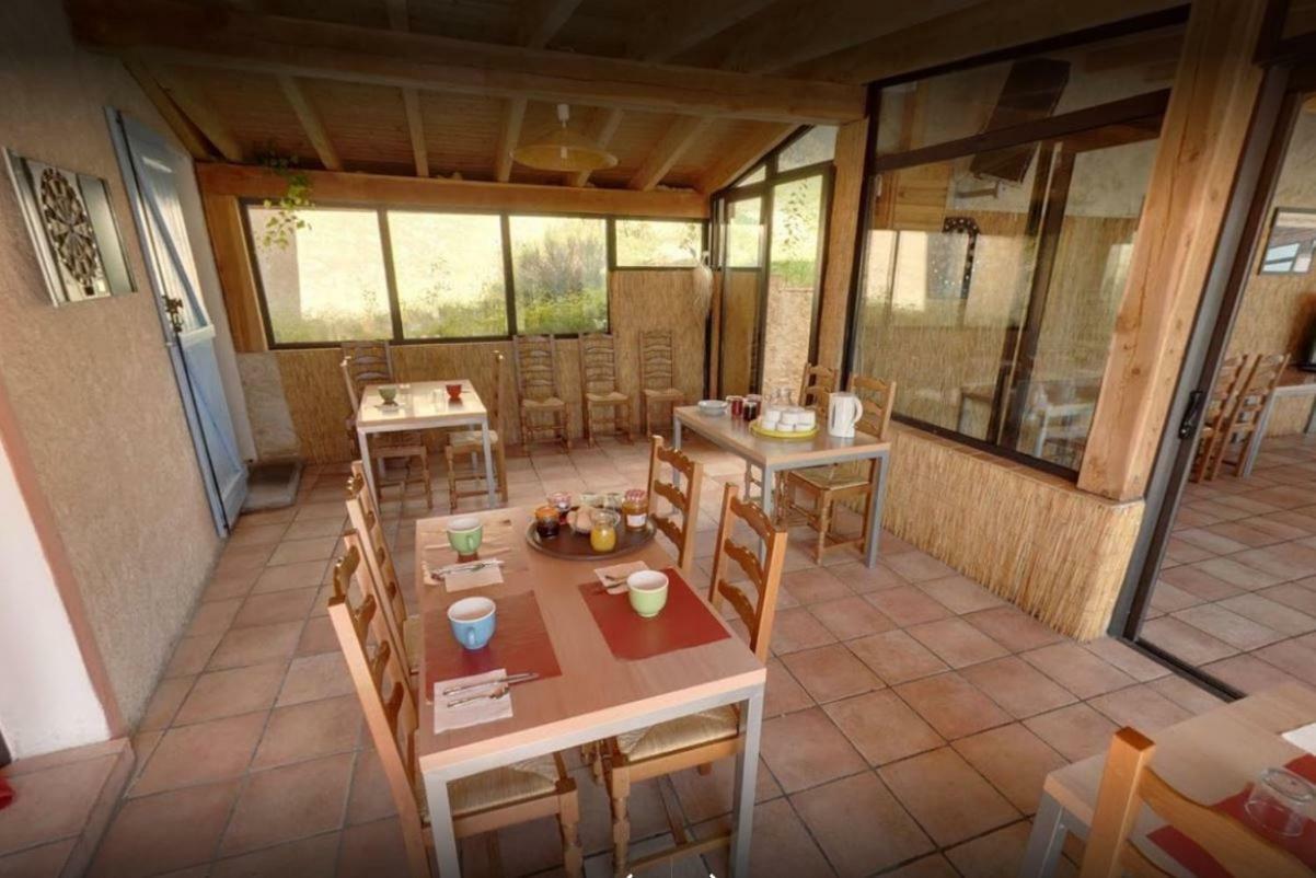 Mas Du Colombier Bed & Breakfast Saint-André-les-Alpes Dış mekan fotoğraf
