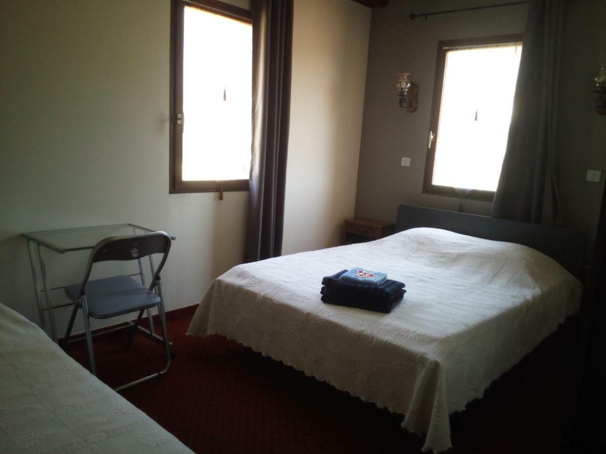 Mas Du Colombier Bed & Breakfast Saint-André-les-Alpes Dış mekan fotoğraf